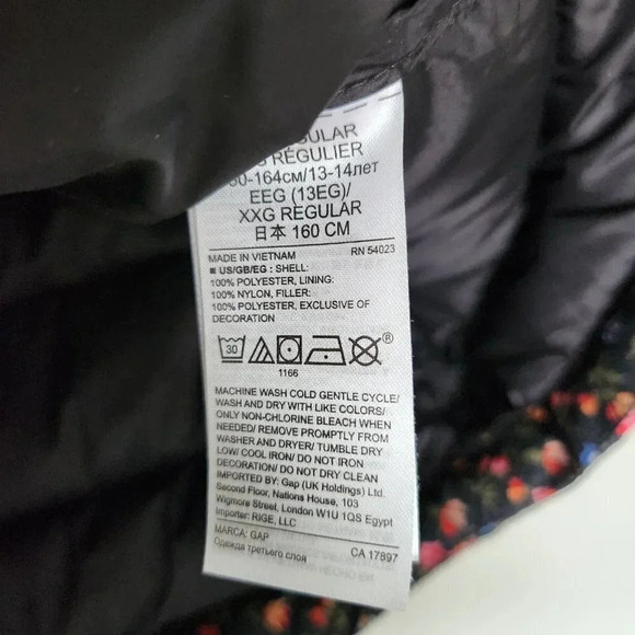 GAP Kids NWOT Puffer Vest Black Floral Full Zip Primaloft Down Alternative XXL - Picture 6 of 8